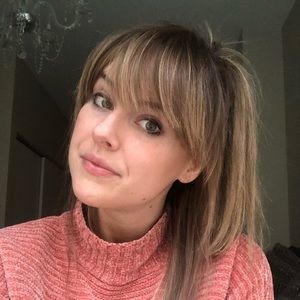 Meet your Posher, Meagan